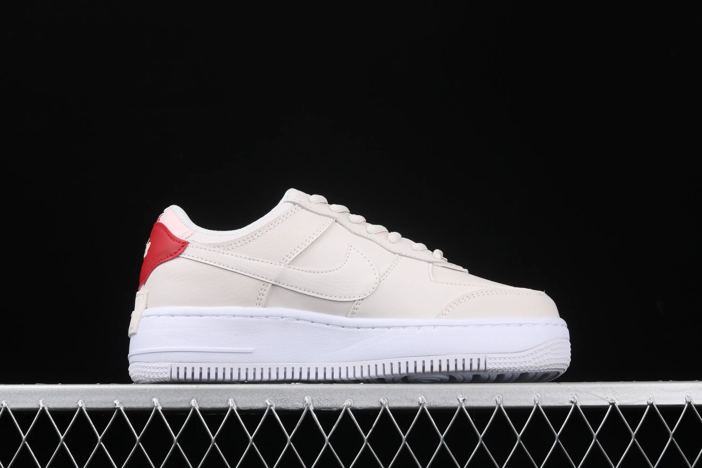 All Categories Nk Air Force 1 Air Force Series Nk Air Force 1 Shadow Air Force Lightweight Increased Corporate Level Nk Air Force 1 Shadow "Tropical Twist" Air Force 1 Lightweight Increased Low Top Versatile Sneakers CI0919-003